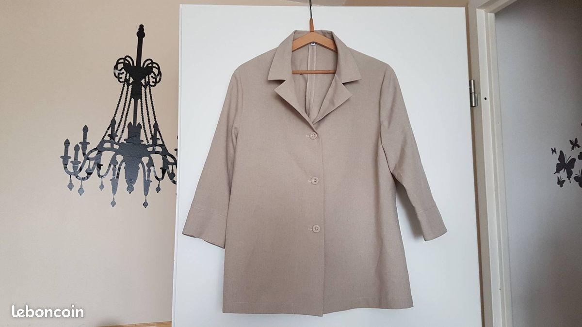 Belle veste beige taille 50 (image 1)
