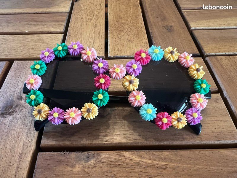 12 Paires Lunettes Couleur Bonbon Transparent, Mignon Lunettes de Soleil Étoile Sans Cadre, Vintage PC Lunettes Sans Monture Fête, Drôle Hippie Lunettes Étoile Teintée pour Anniversaire Fête Plage