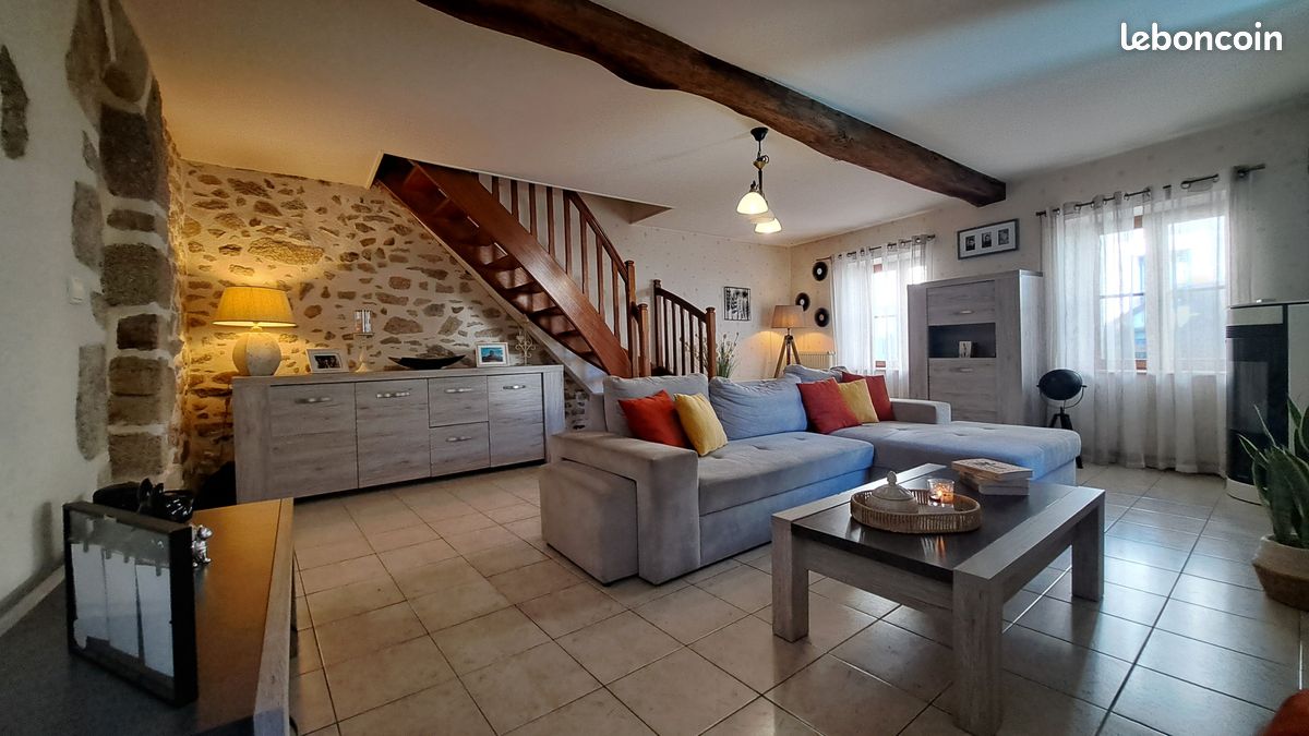 Maison 4 pièces 110 m² · à Parthenay · 110 m² · 160 000 €