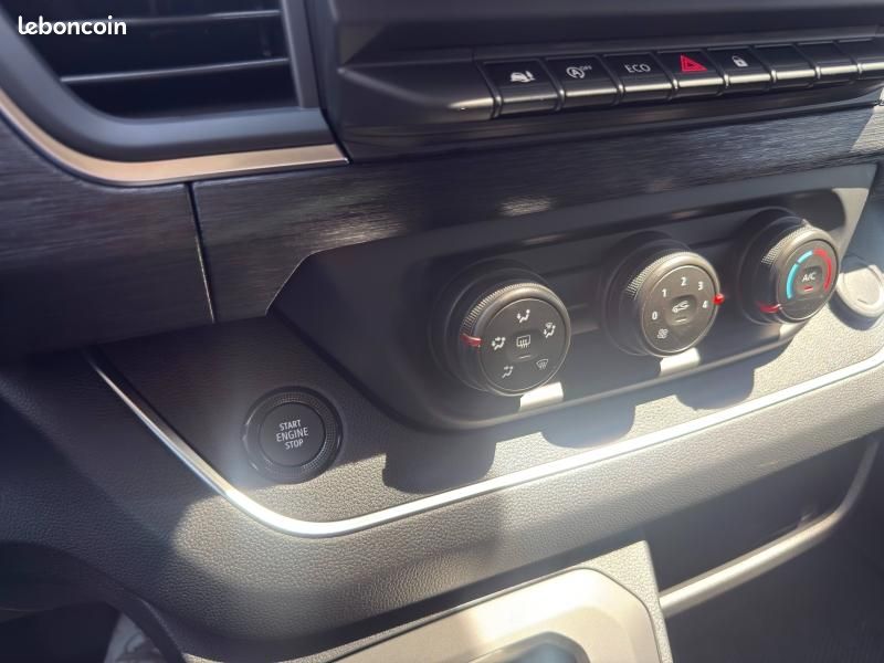 Renault Trafic Combi Grand 2.0 Blue dCi 170ch Techno auto -26 (image 20)