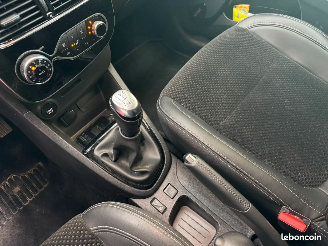 Renault clio iv 0.9 tce 90 intens (image 31)