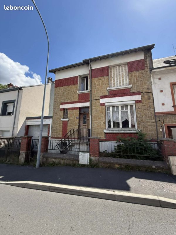 Maison 6 pièces 91 m² · à Charleville-Mézières · 91 m² · 126 000 €