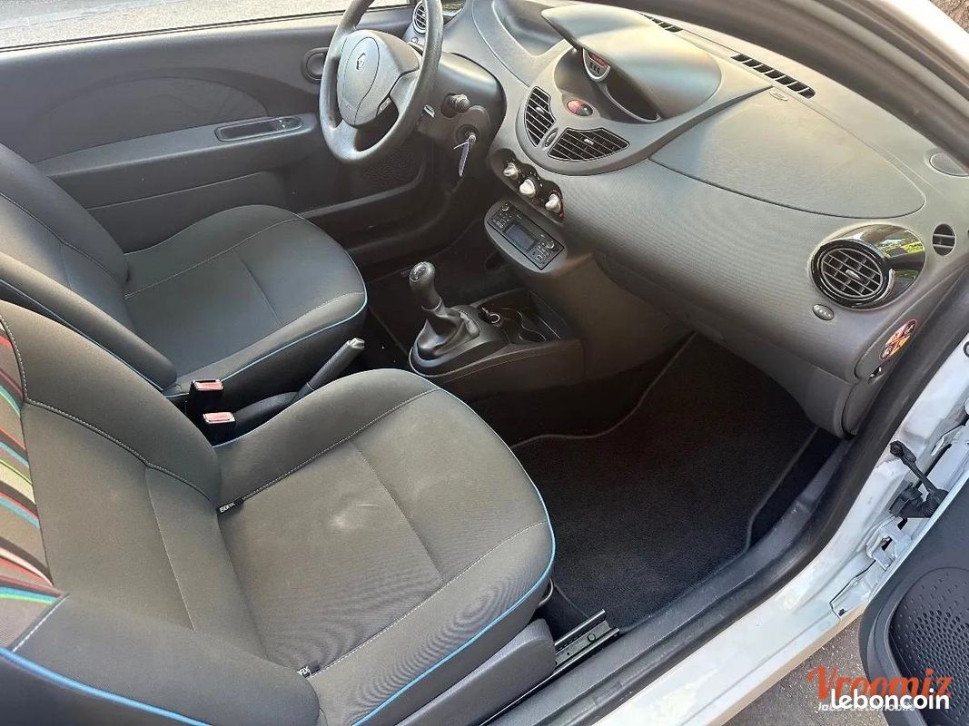 Renault Twingo 1.5 DCI 75 EXPRESSION DE 2013 A 3899e (image 6)