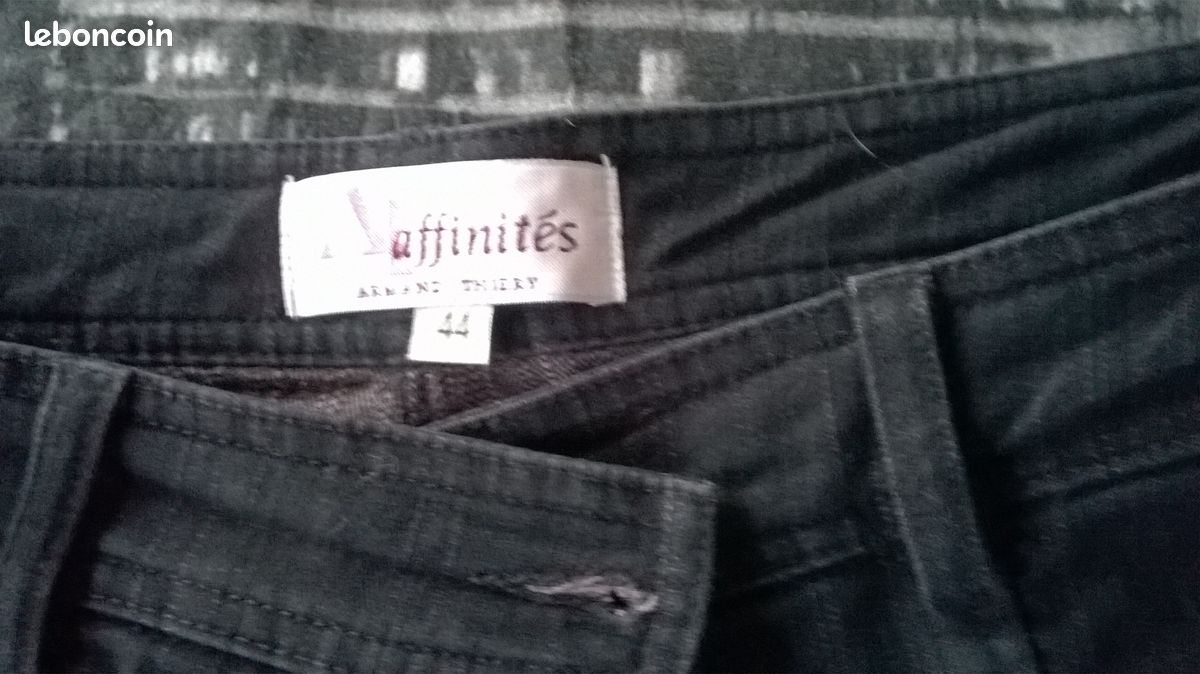 Pantalon noir (image 2)
