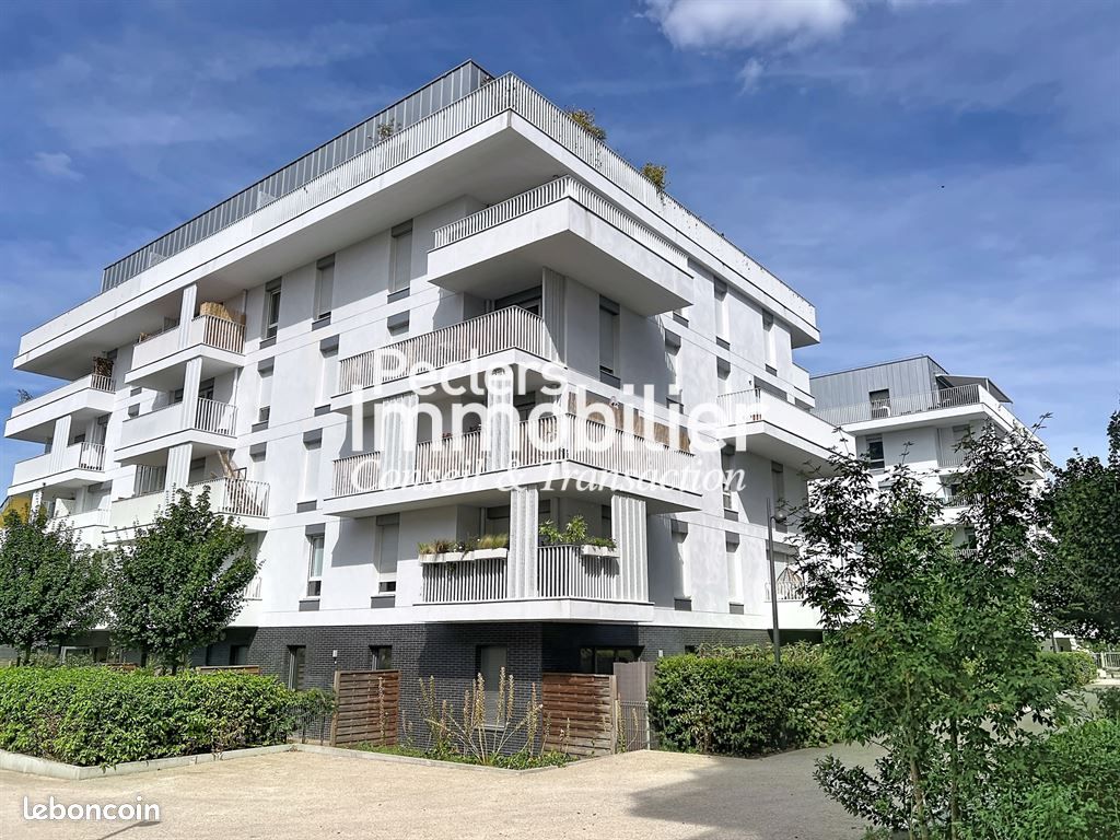 Appartement 3 pièces 67 m² · à Rueil-Malmaison · 67 m² · 1 510 €