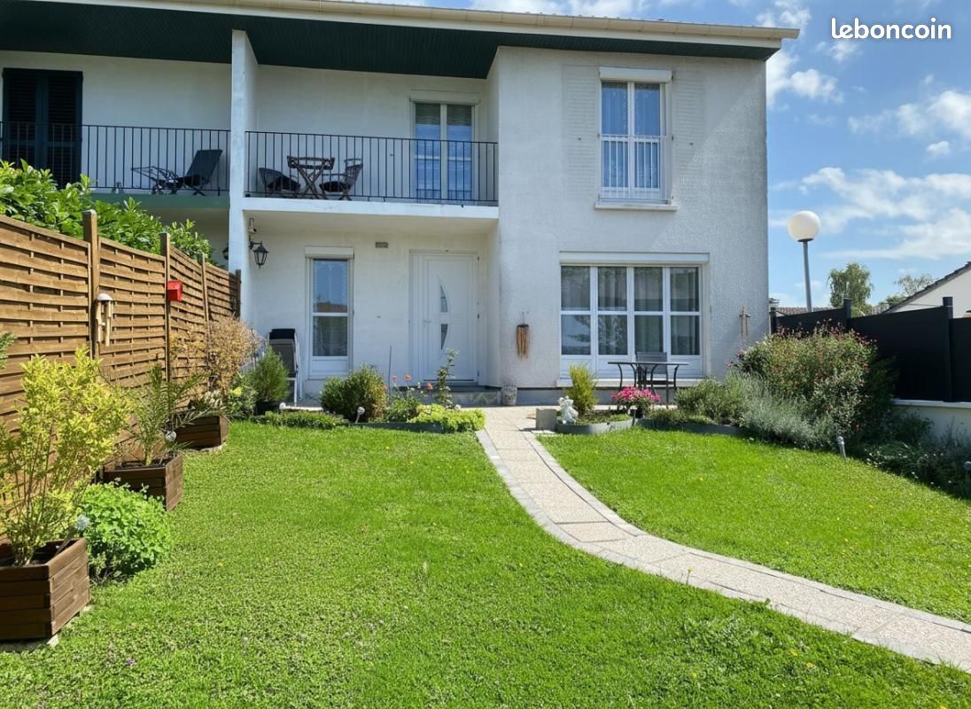 Maison 4 pièces 90 m² · à Boussy-Saint-Antoine · 90 m² · 275 000 €