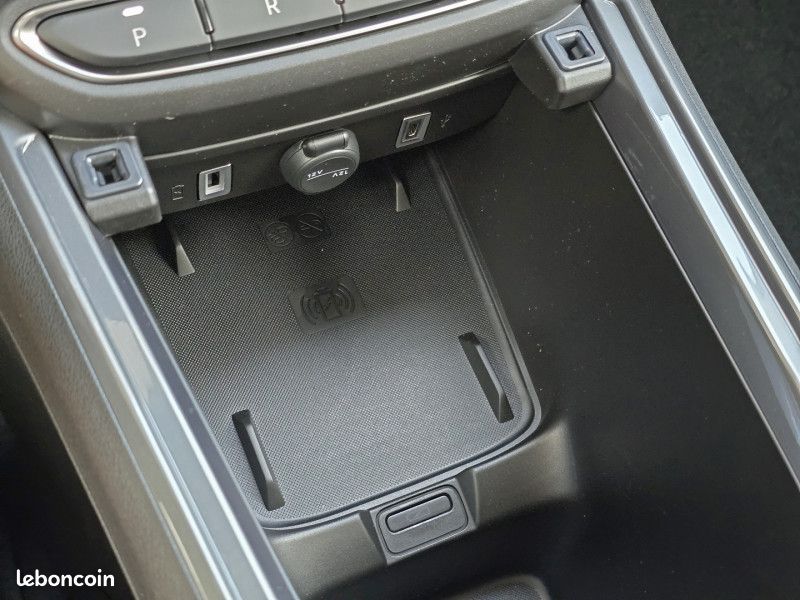 Fiat 600 HYBRID 145CH LA PRIMA EDCT6 (image 22)
