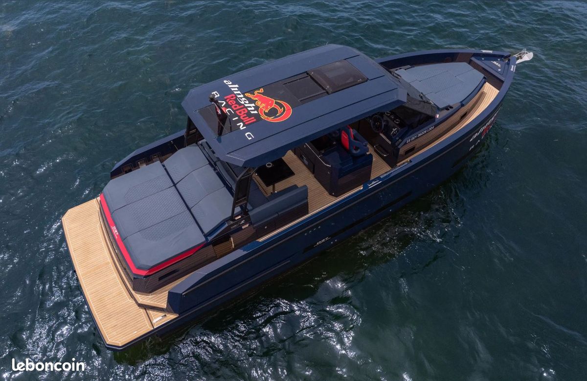 De Antonio Yachts D37 Alinghi Red Bull Racing (image 3)