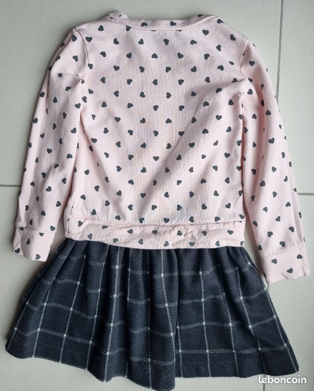Robe molleton 4 ans (image 2)