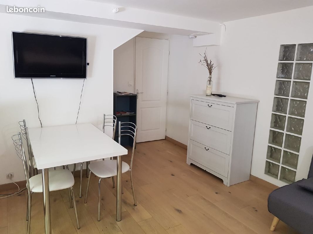 Chambre d’hôtes entièrement équipée avec extérieur (image 5)