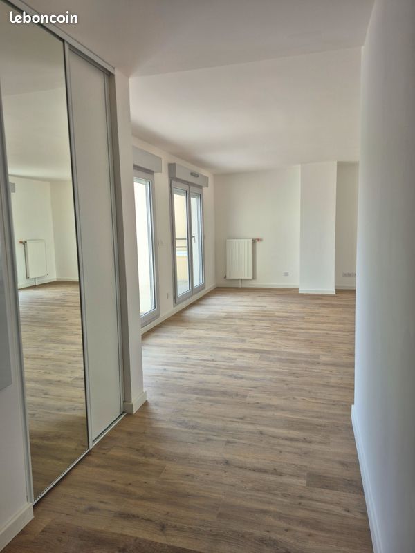 Parking 4 pièces 130 m² · à Beauvais · 130 m² · 365 500 €