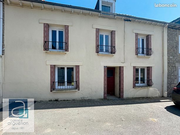 Maison 3 pièces 130 m²