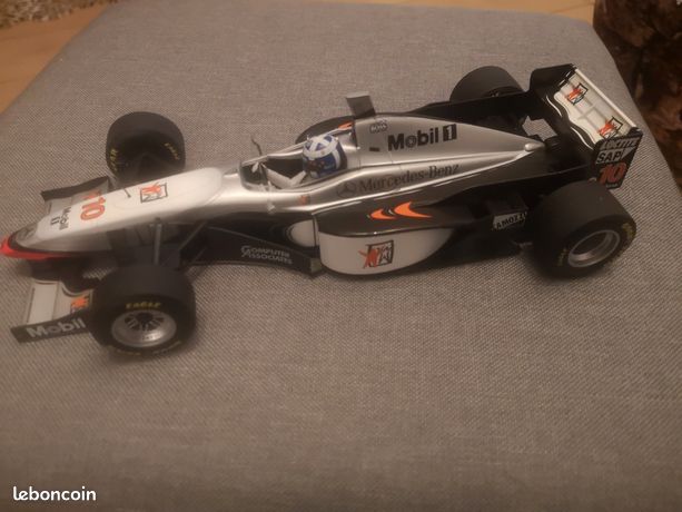 F1 McLaren MP4/12 Minichamps 1/18 - Coulthard West 1997 - Occasion