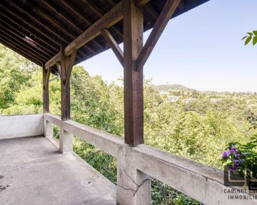 Maison 1 290 000 € - 251 m²