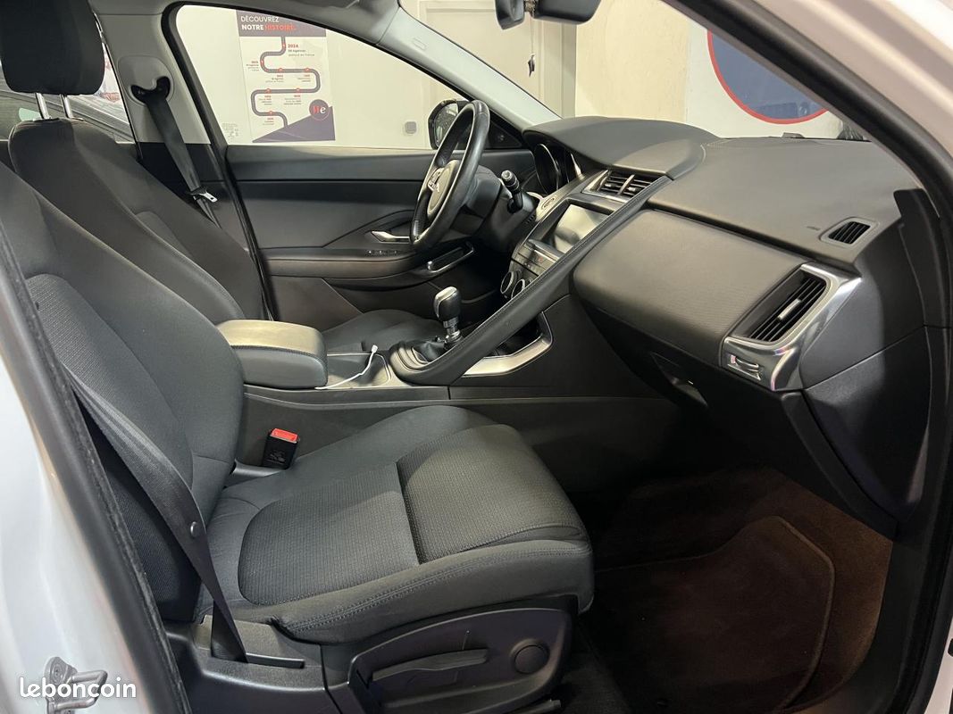 Jaguar e-pace 2.0 d150 150 awd (image 15)