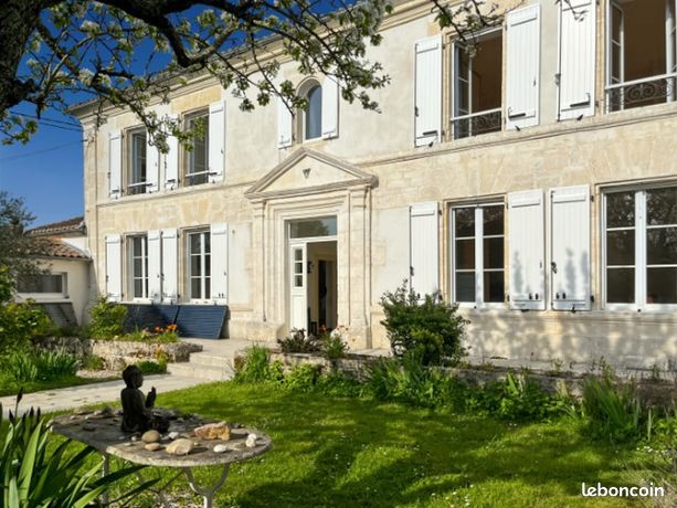 Maison en Viager 7 pièces 298 m²