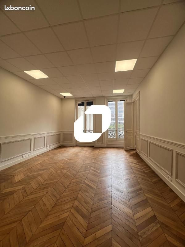 Bureau 328 m² (image 18)