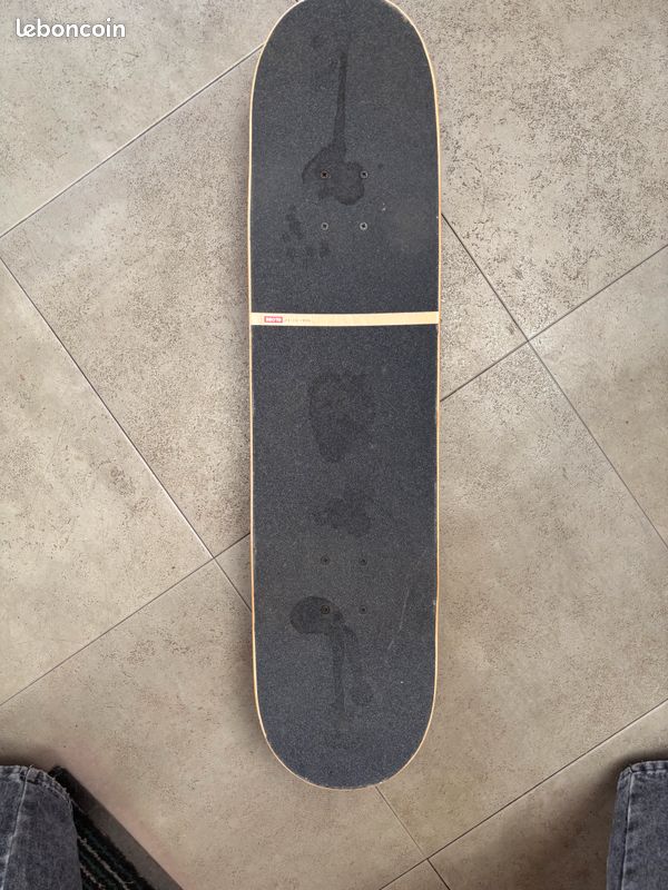 Skateboard GLOBE (image 1)