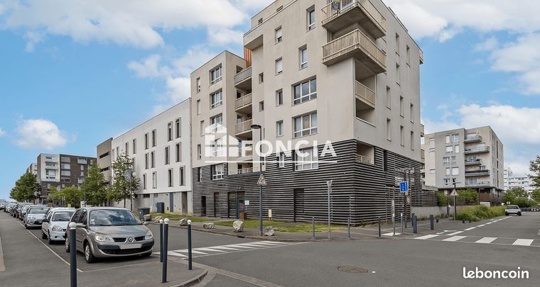 Type 2 en residence recente securisee balcon/parking