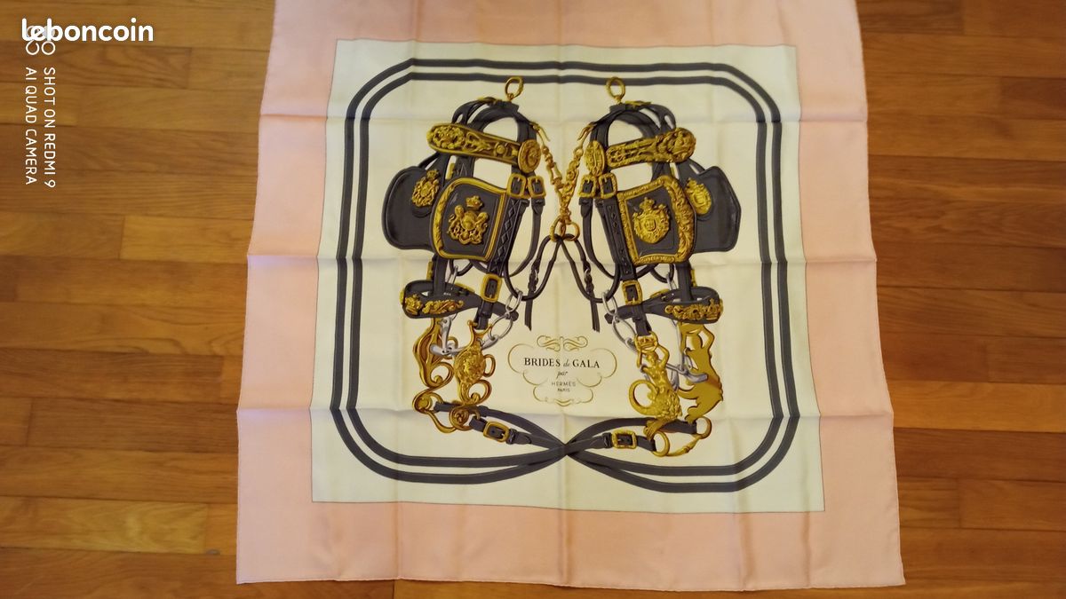 FOULARD HERMES PARIS Brides de Gala (image 1)