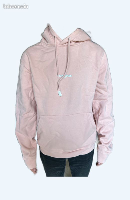 Pull the kooples (image 1)