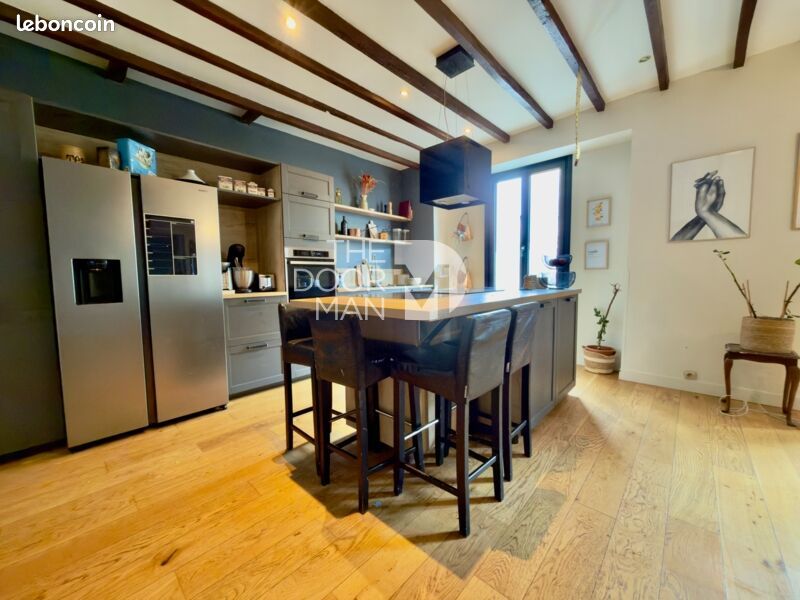 Maison 7 pièces 142 m² · à Laval · 142 m² · 336 000 €