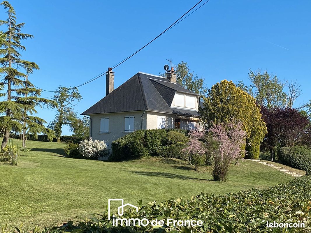 Maison 6 pièces 140 m² · à Druelle Balsac · 140 m² · 300 000 €