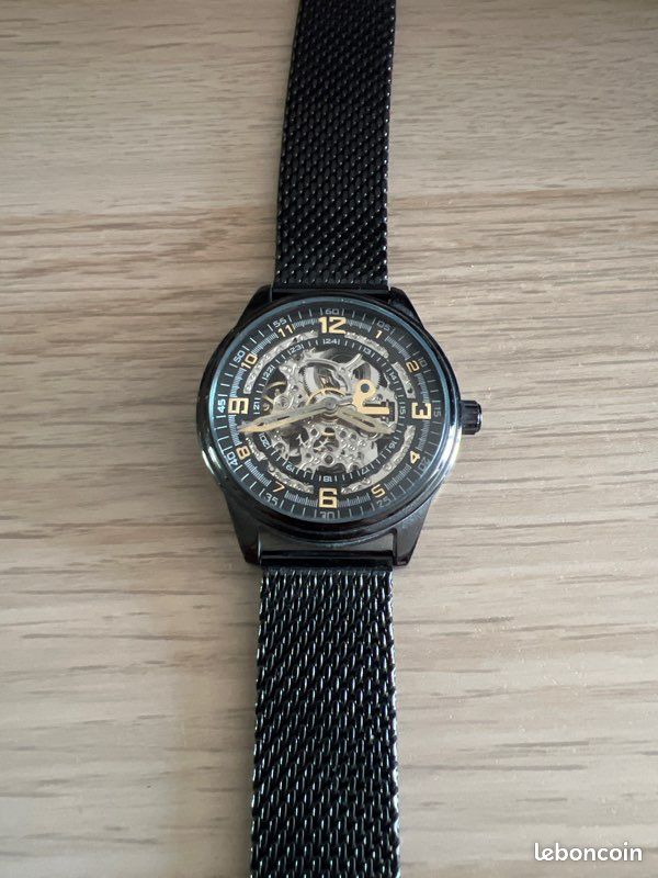 Montre AKRIBOS XXIV Montres Bijoux