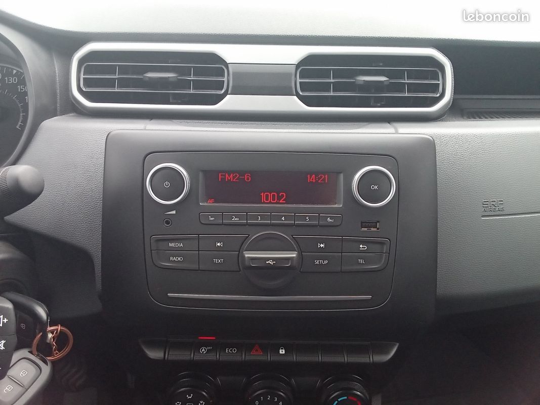 Dacia duster 0.9 tce 90 essential (image 29)