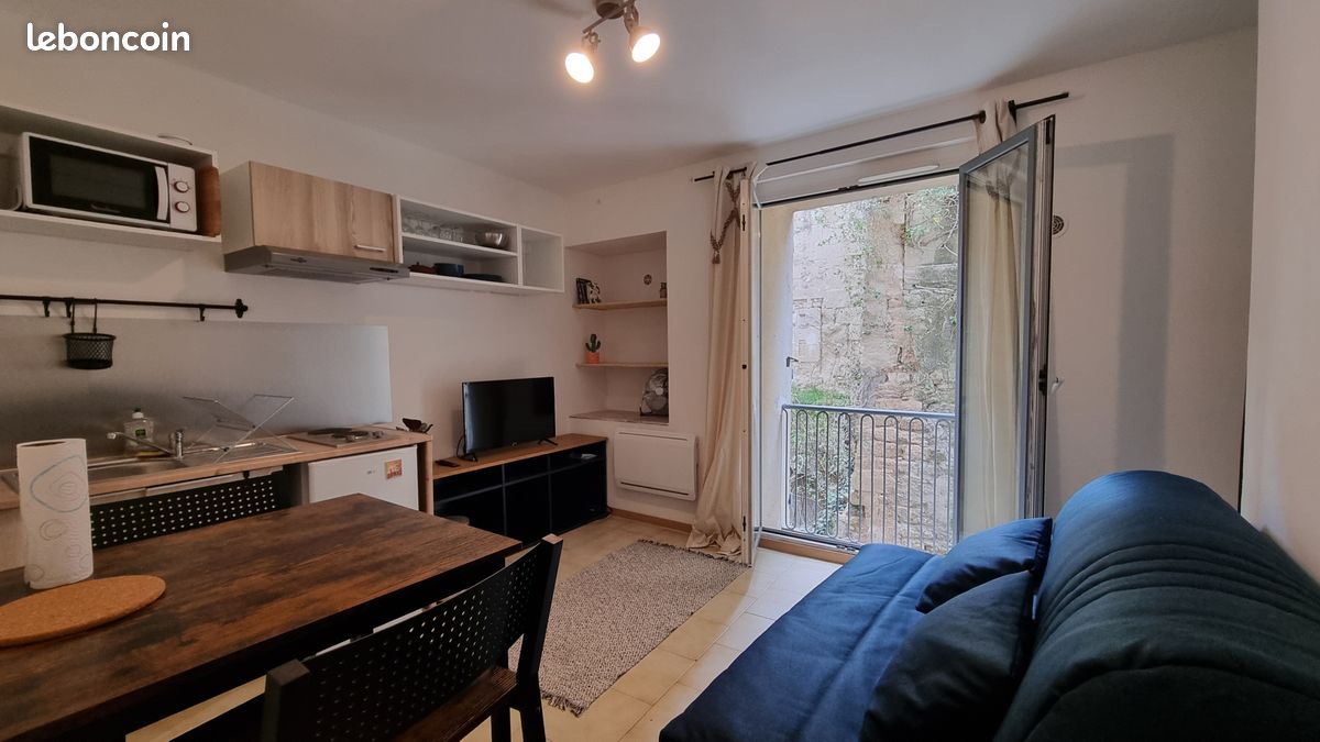 Appartement 1 pièce 17 m² · à Sommières · 17 m² · 320 €/mois