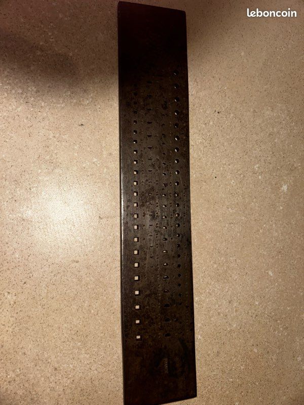 Filière à étirer profilée (Ronds, Carrés, Demi-ronds) (image 2)