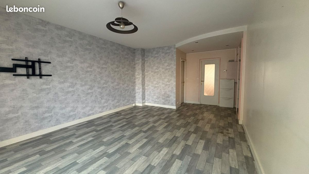 Appartement 2 pièces 47 m² · à Olivet · 47 m² · 129 000 €