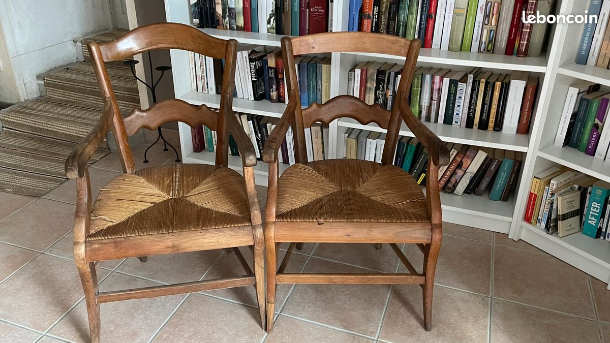 2 chaise avec accoudoirs (image 1)