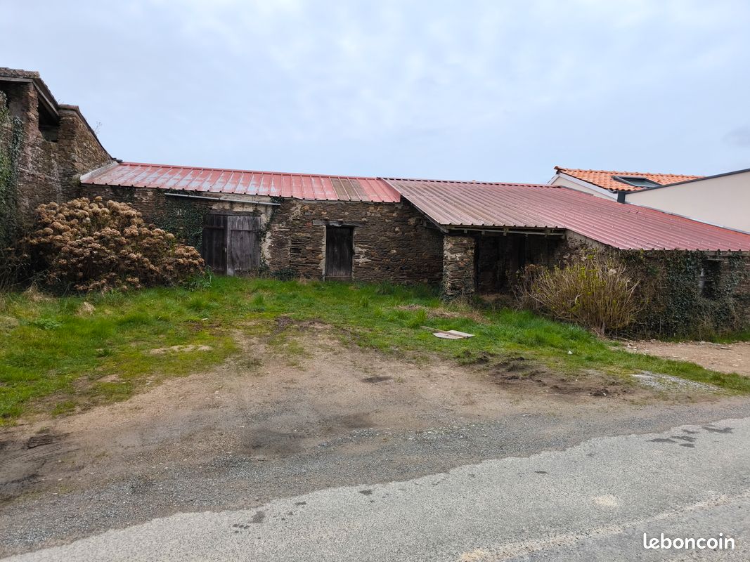 Terrain 105 m² · à Divatte-sur-Loire · 105 m² · 75 000 €