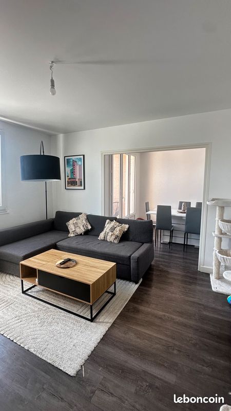 Appartement 3 pièces 67 m² · à Saint-Symphorien-d'Ozon · 67 m² · 1 000 €/mois