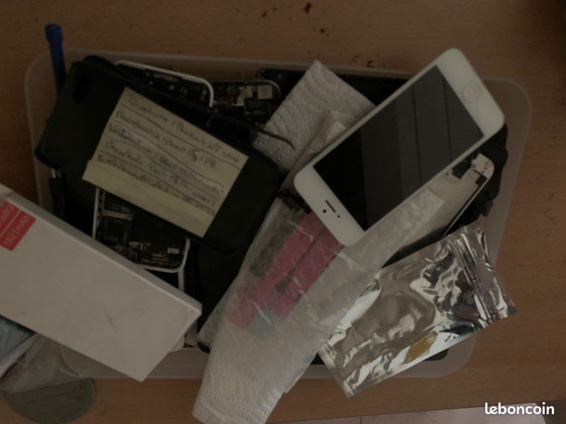 Gros lot iPhone (image 1)