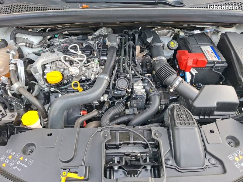 Renault Captur TCe 140 EDC Initiale Paris (image 18)