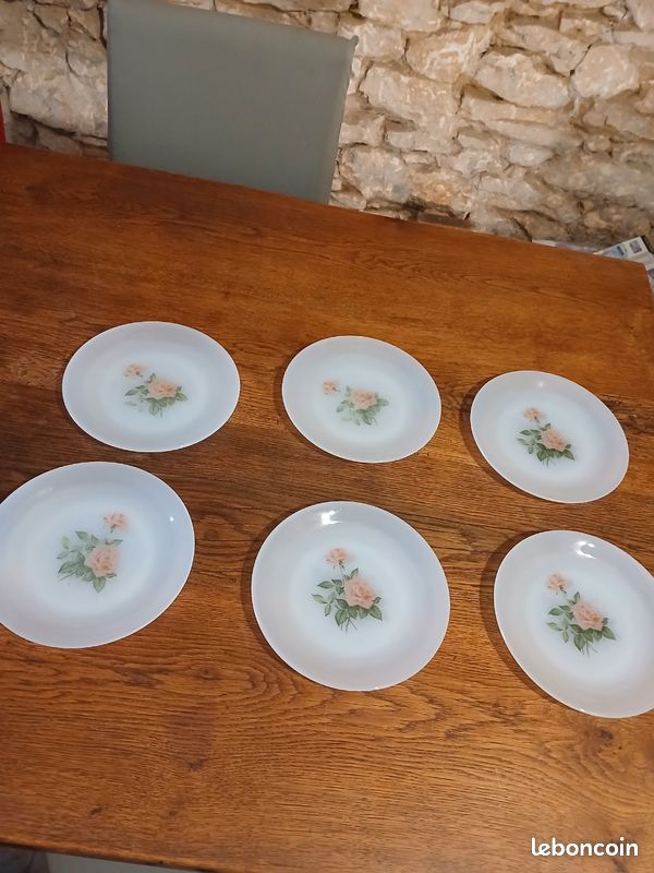 Assiettes à dessert vintage ARCOPAL France - Années 70 - France