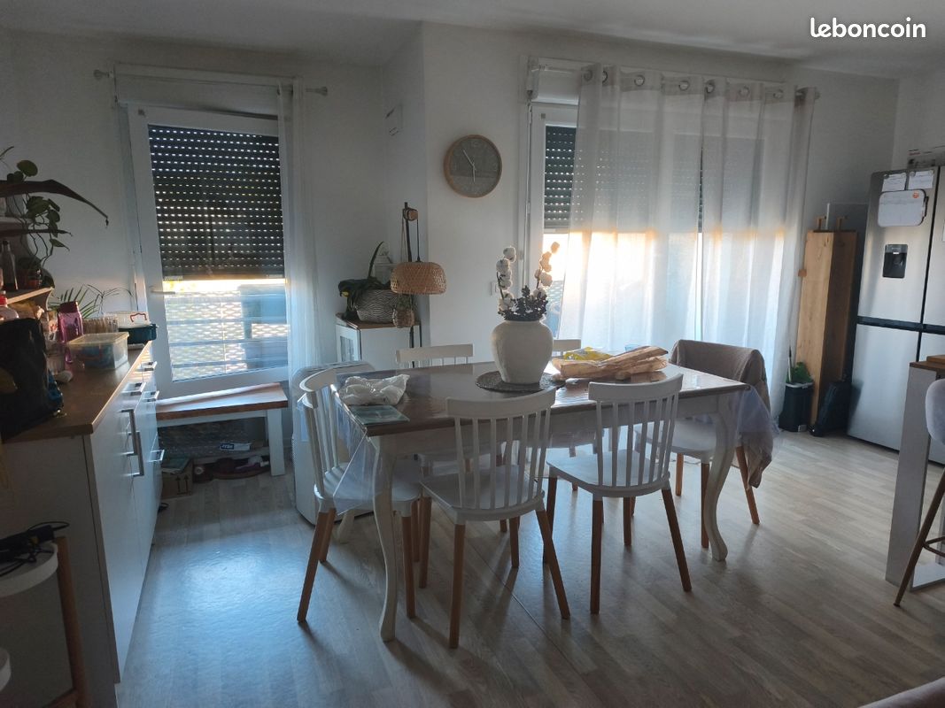 Appartement 4 pièces 82 m² · à Cenon · 82 m² · 770 €/mois