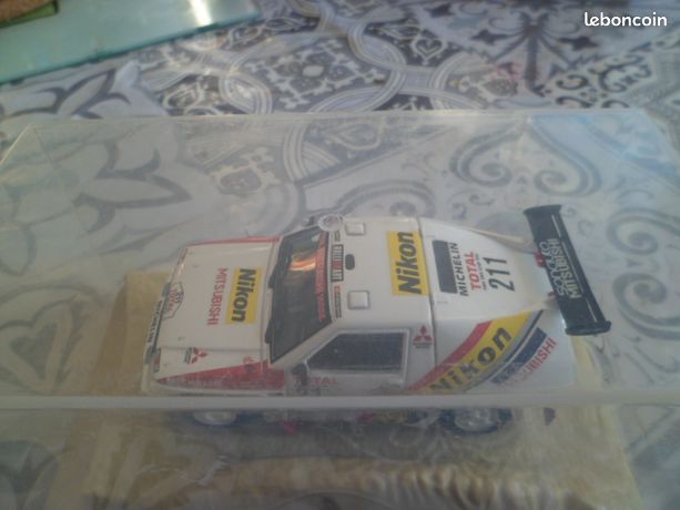 Modèle Réduit Mitsubishi Pajero Paris-Dakar 1992 - Échelle 1:43 - Norev - Occasion