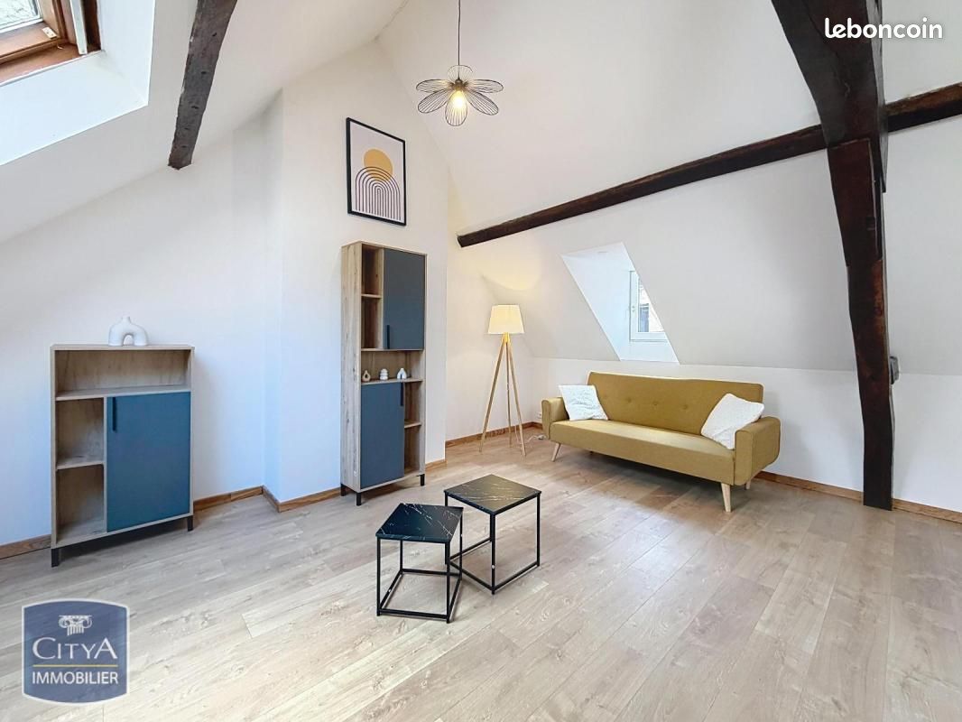 Appartement 3 pièces 89 m² · à Avesnes-sur-Helpe · 89 m² · 820 €/mois