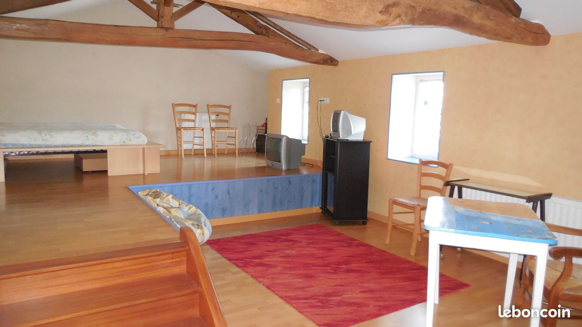 Chambre meublée (image 1)