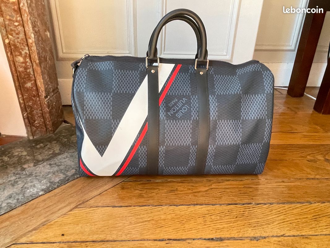 Sac de voyage Louis Vuitton authentique (image 2)