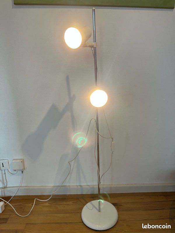 Lampadaire blanc à 2 spots, italien MIWI des années 70 (image 3)