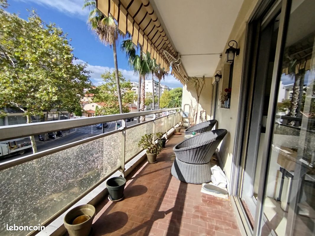 Appartement 2 pièces 47 m² · à Cannes · 47 m² · 250 000 €