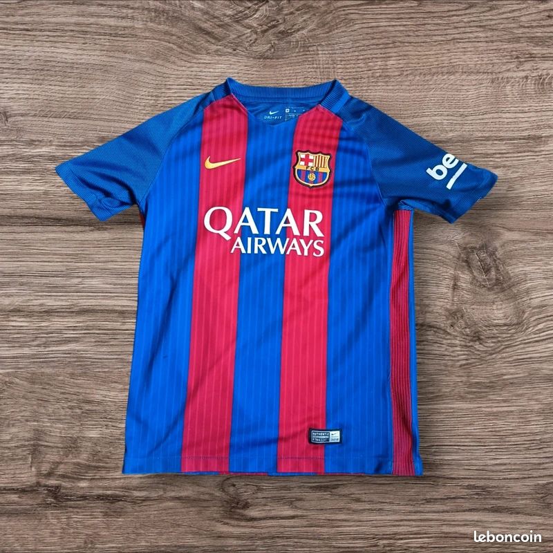 Maillot FC Barcelone / Nike saison 2016/2017 taille: 12 ans (image 1)