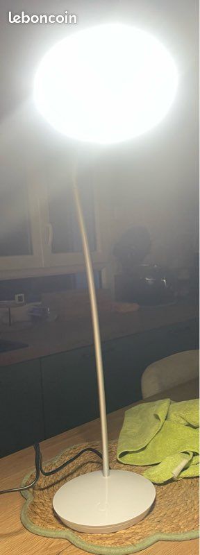 Lampe de bureau (image 5)