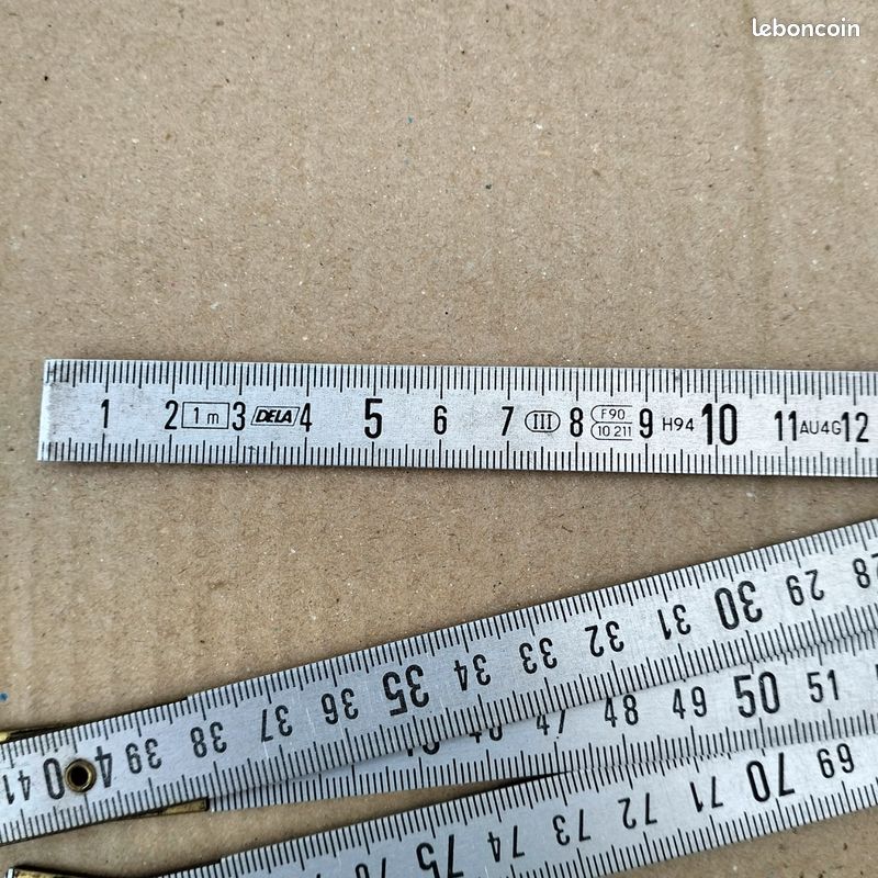 Mètre pliable en aluminium (image 4)