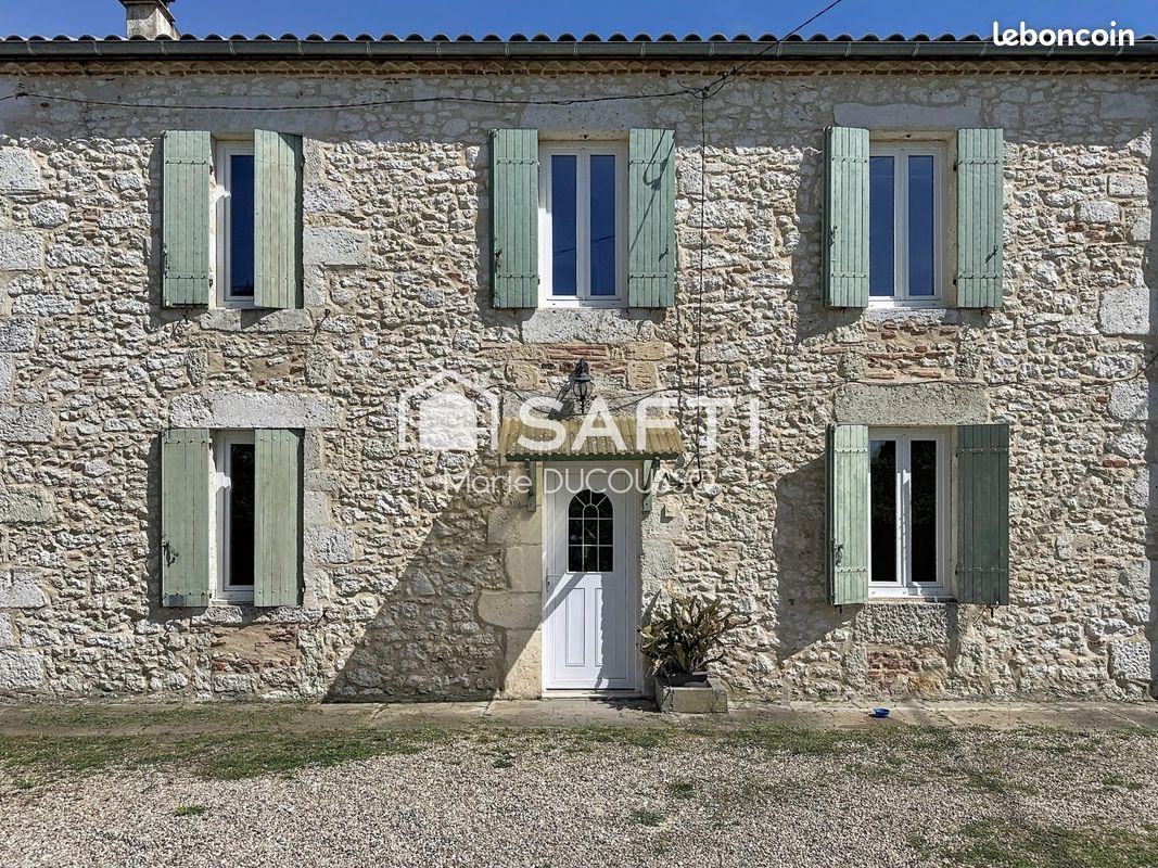 Maison 6 pièces 167 m² · à Pineuilh · 167 m² · 185 000 €
