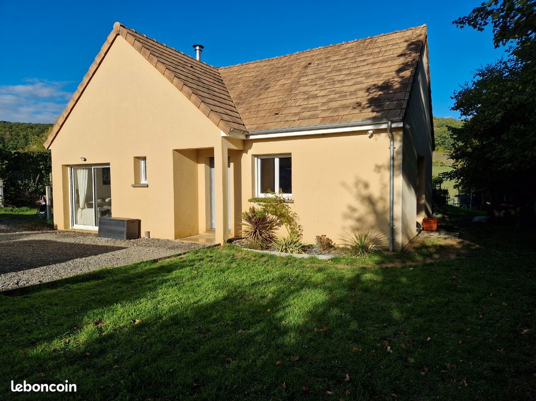 Maison 6 pièces 105 m² · à Croisilles · 105 m² · 252 000 €